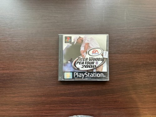 tiger woods pga tour 2000