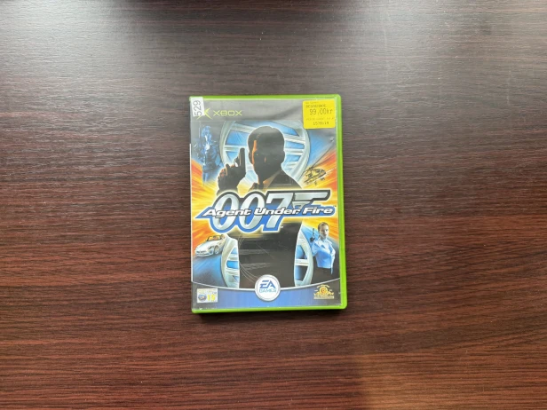 007 agent under fire