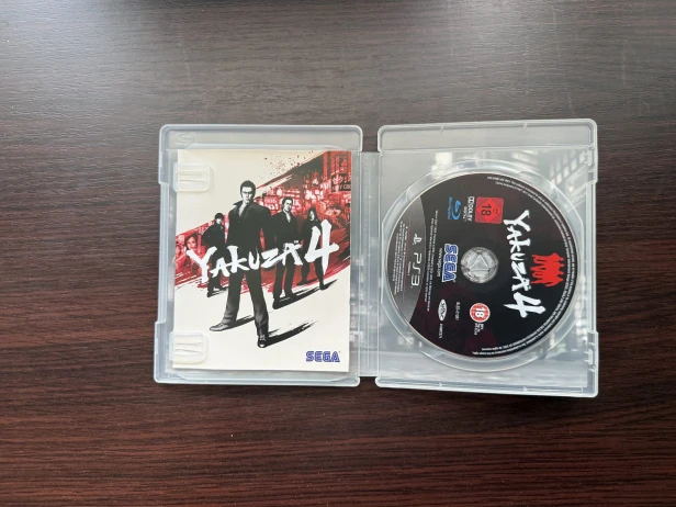 yakuza 4