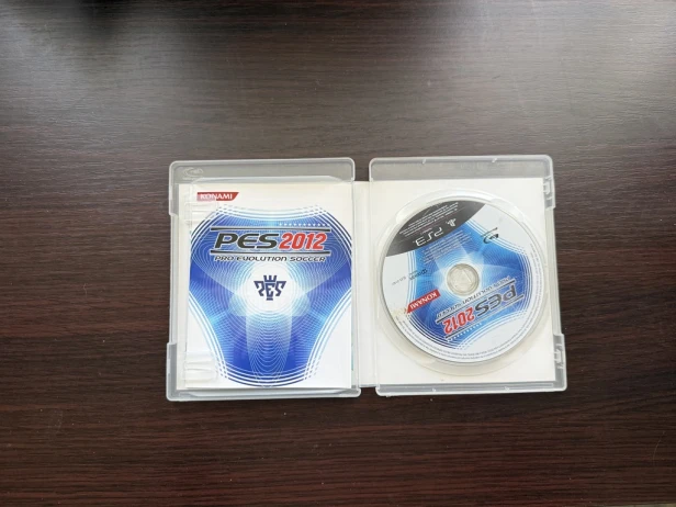 pro evolution soccer 2012